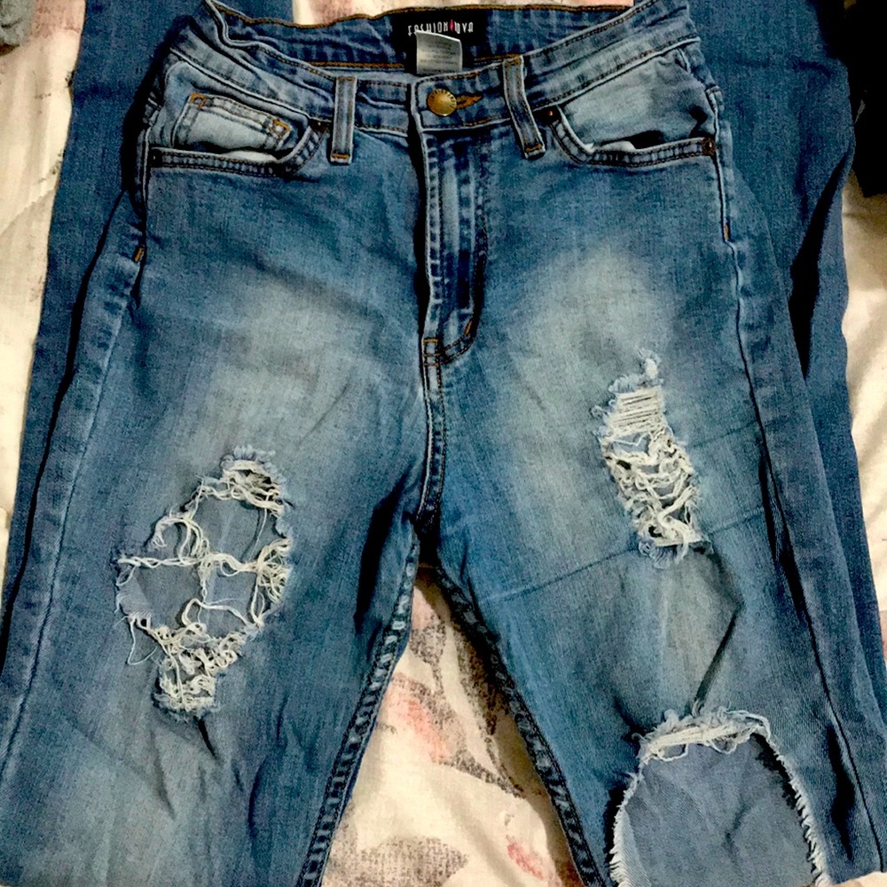 Seek and destroy jeans